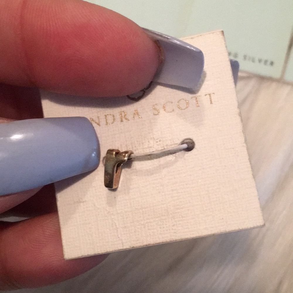 5 Charms - Picture 3 of 6